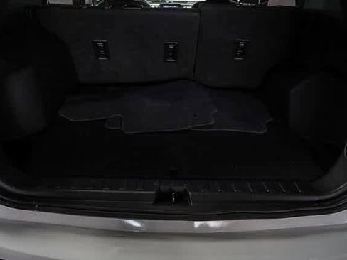 Used 2019 Chevrolet Equinox LS image 28