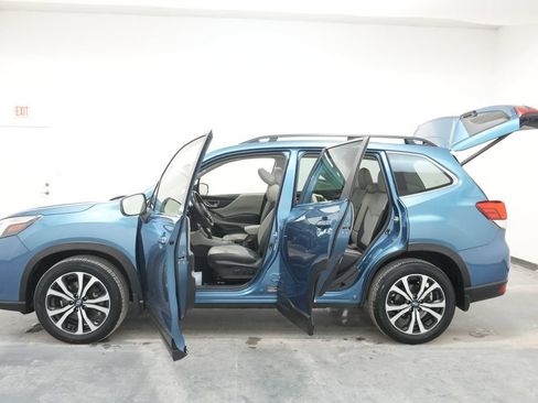 Used 2023 Subaru Forester Limited w/ Popular Package #3 AWD/4WD image 31