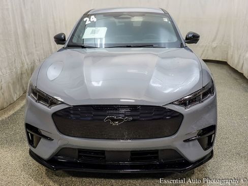 Used 2024 Ford Mustang Mach-E GT image 6