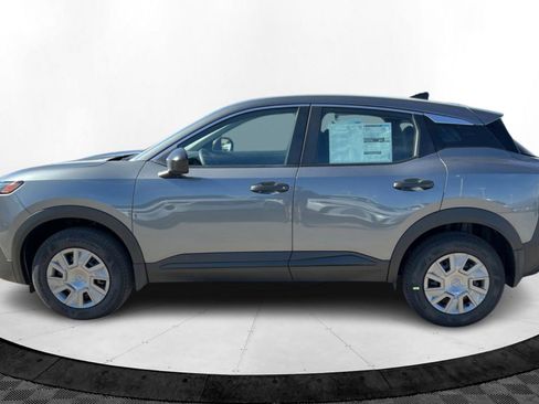 New 2026 Nissan Kicks S image 2