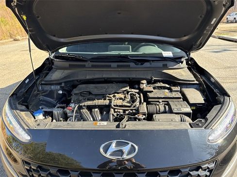 Used 2023 Hyundai Kona SEL image 18