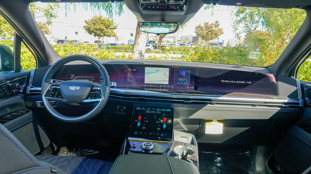 New 2026 Cadillac Escalade IQ Sport 1 AWD/4WD image 14