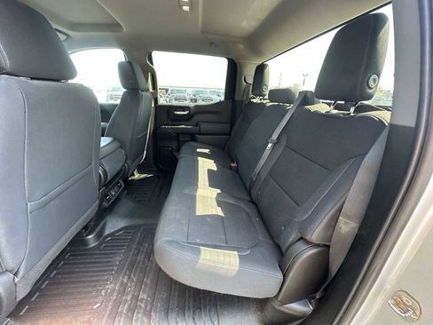 Used 2019 Chevrolet Silverado 1500 LT image 23