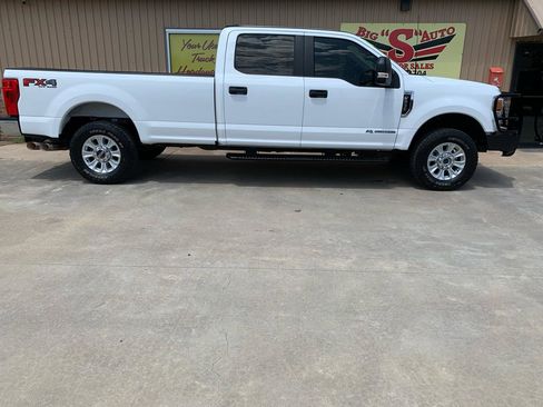 Used 2022 Ford F250 XL w/ STX Appearance Package AWD/4WD image 6