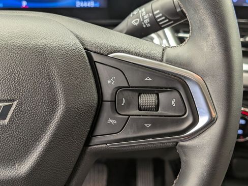 Used 2024 Chevrolet Trax ACTIV w/ Sunroof Package image 24