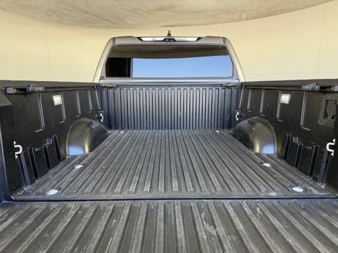 Used 2023 Toyota Tundra Platinum AWD/4WD image 13