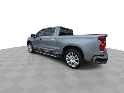 Used 2024 Chevrolet Silverado 1500 High Country w/ Technology Package AWD/4WD image 8