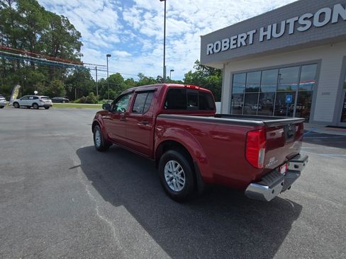 Used 2021 Nissan Frontier SV AWD/4WD image 8