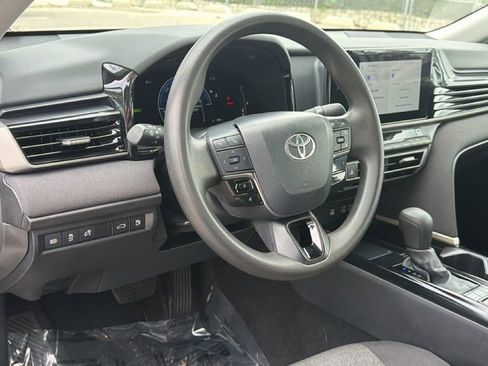 Certified 2025 Toyota Camry LE image 22