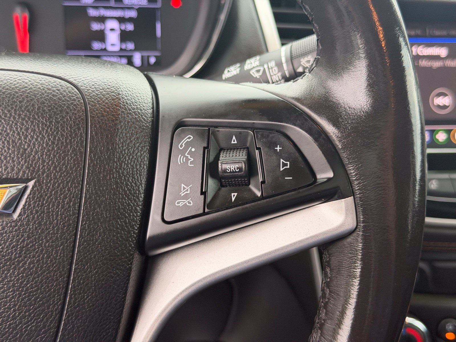 Used 2020 Chevrolet Trax LT w/ LT Convenience Package FWD image 17