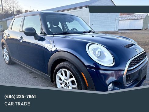 Used 2015 MINI Cooper S image 1
