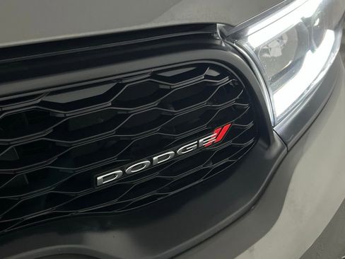 Used 2025 Dodge Durango GT AWD/4WD image 24