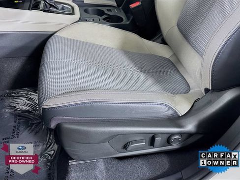 Used 2025 Subaru Forester Premium AWD/4WD image 18
