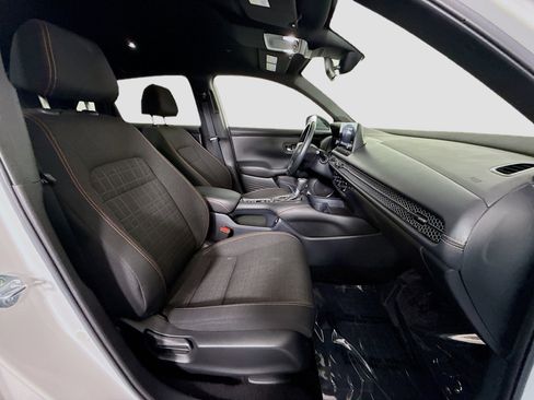 Used 2023 Honda HR-V Sport image 29