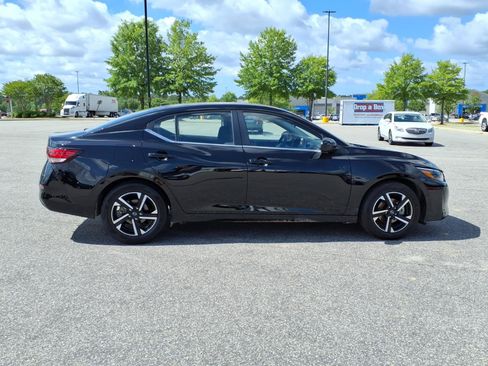 Used 2025 Nissan Sentra SV FWD image 26