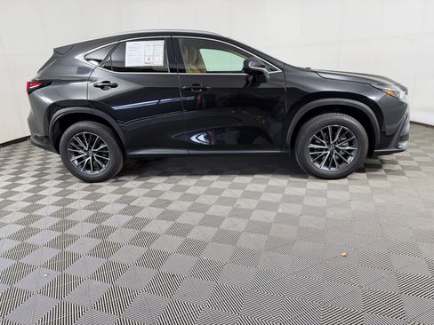 Used 2025 Lexus NX 350 AWD image 8