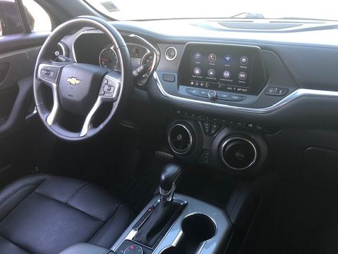 Used 2019 Chevrolet Blazer LT image 8