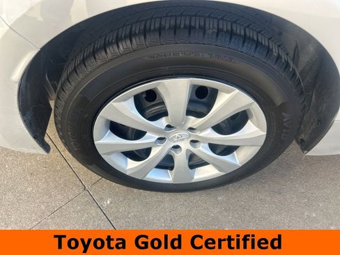 Certified 2022 Toyota Corolla LE image 10