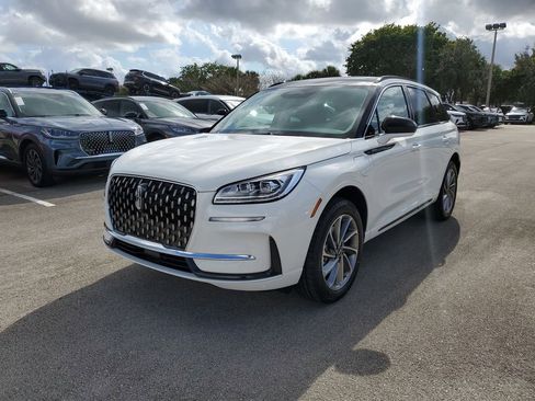 New 2026 Lincoln Corsair Grand Touring AWD/4WD image 30