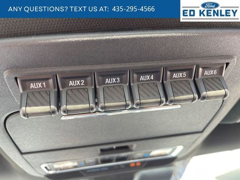 Used 2025 Ford F350 Platinum image 18