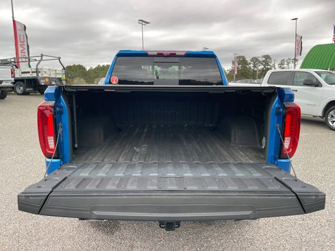 Used 2024 GMC Sierra 1500 AT4 w/ Technology Package image 27