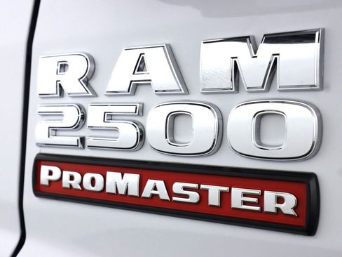 Used 2022 RAM ProMaster 2500 FWD image 31