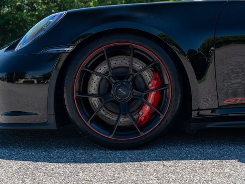 Certified 2023 Porsche 911 GT3 RWD image 11