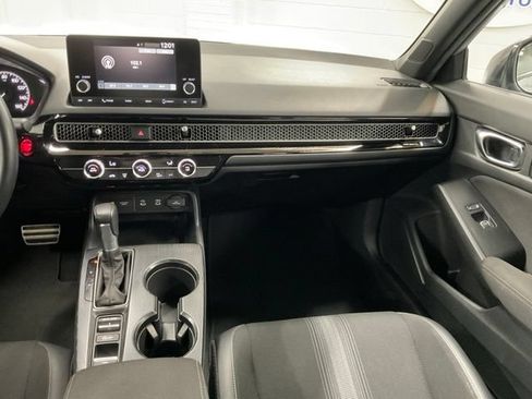 Certified 2025 Honda Civic Sport image 15