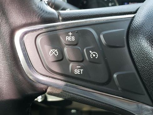 Used 2019 Chevrolet Equinox LT AWD/4WD image 22