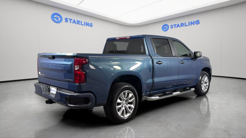 Certified 2024 Chevrolet Silverado 1500 Custom RWD image 9