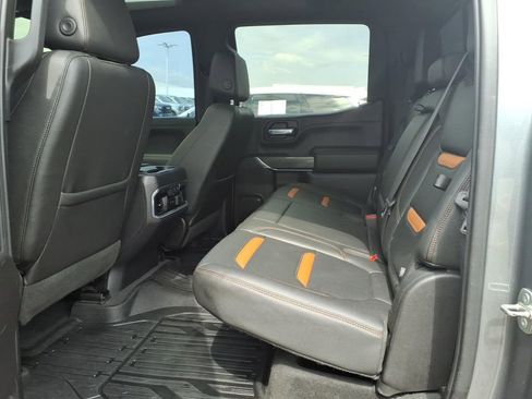 Used 2019 GMC Sierra 1500 AT4 w/ AT4 Premium Package AWD/4WD image 9