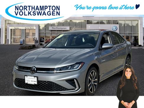 New 2025 Volkswagen Jetta SE image 1