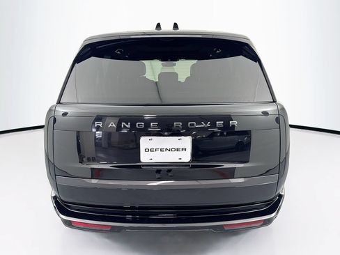Used 2025 Land Rover Range Rover Long Wheelbase SE AWD/4WD image 6