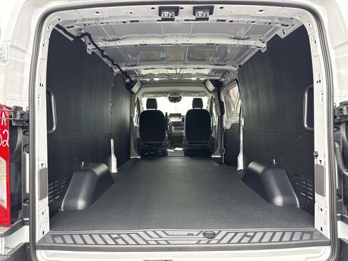 New 2026 Ford Transit 250 Low Roof w/ Load Area Protection Package RWD image 12