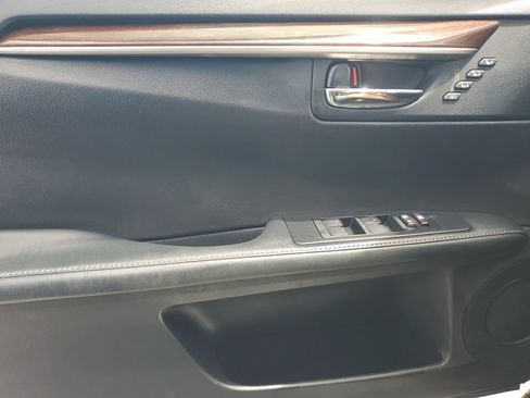 Used 2014 Lexus ES 350 w/ Premium Package FWD image 19
