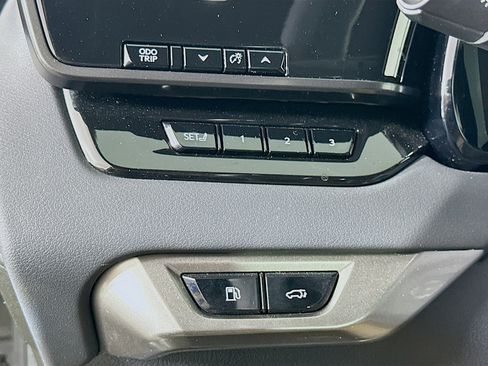 Used 2023 Lexus RX 350 Premium w/ Accessory Package AWD/4WD image 17