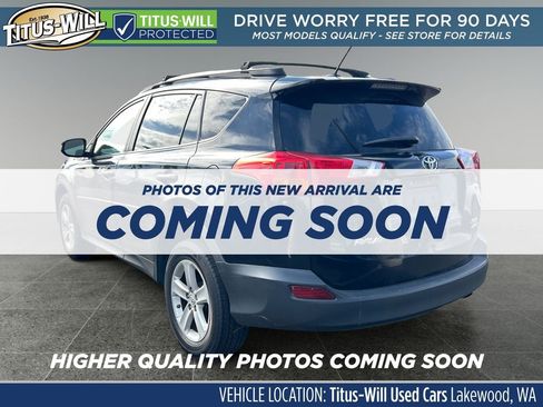 Used 2013 Toyota RAV4 XLE image 3