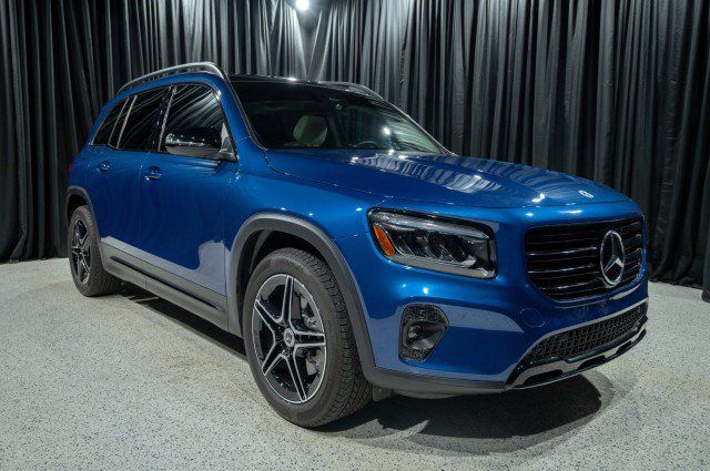 Certified 2026 Mercedes-Benz GLB 250 image 3