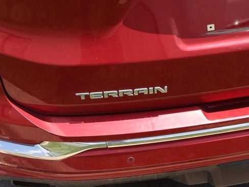 Used 2019 GMC Terrain Denali w/ Advanced Safety Package AWD/4WD image 12