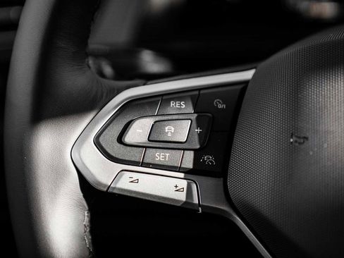 New 2026 Volkswagen Atlas Cross Sport SEL R-Line image 27