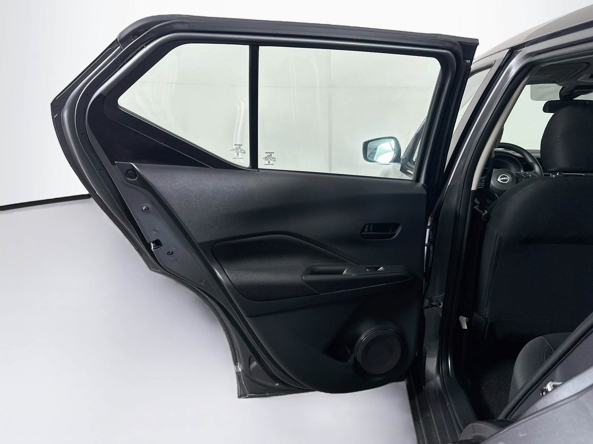 Used 2025 Nissan Kicks Play S FWD image 25