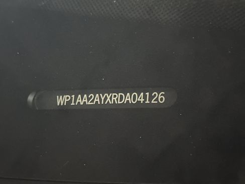 Used 2024 Porsche Cayenne AWD/4WD image 3
