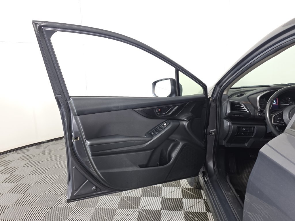 Used 2020 Subaru Crosstrek 2.0i Premium AWD/4WD image 21