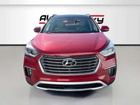 Used 2018 Hyundai Santa Fe Limited image 2