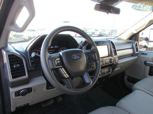 Used 2022 Ford F250 XLT image 17