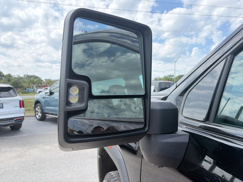 Certified 2025 GMC Sierra 2500 AT4 AWD/4WD image 36