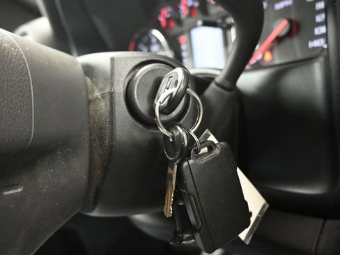 Used 2019 GMC Sierra 2500 4x4 Double Cab w/ Sierra Convenience Package image 15