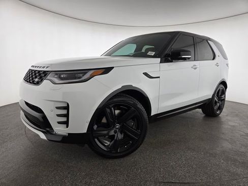 New 2025 Land Rover Discovery Dynamic SE AWD/4WD image 1