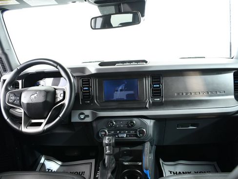 Used 2023 Ford Bronco Black Diamond AWD/4WD image 7