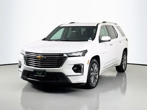 Certified 2023 Chevrolet Traverse Premier image 3